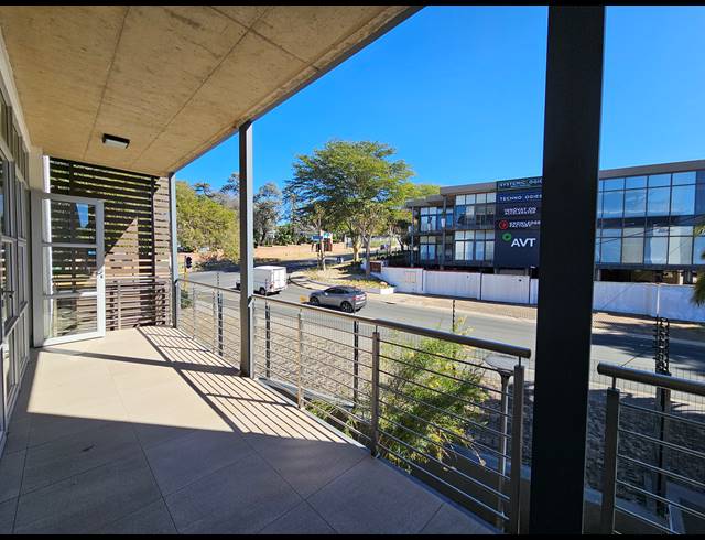 358M² OFFICE TO LET IN BRYANSTON